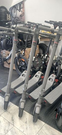 Phantom A8 28 Electric Scooter