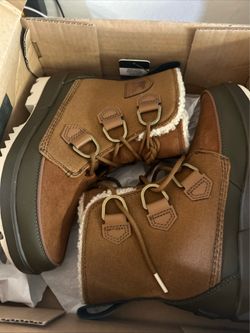 NEW Sorel Tivoli IV Waterproof Boots size 6.5 & 8.5