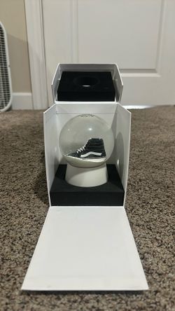 Vans SnowGlobe