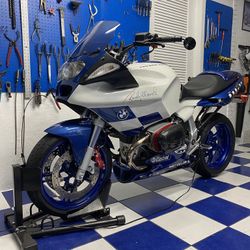 2003 Bmw  Boxer Cup Replica Bcr R1100s Very Rare Collectible Limited Edition Custom Mint 5000 Miles 