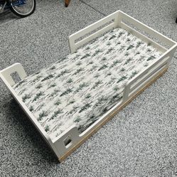 White Toddler Bed