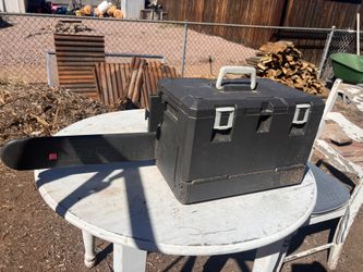 Chainsaw W/gas Can Chain File And Lube