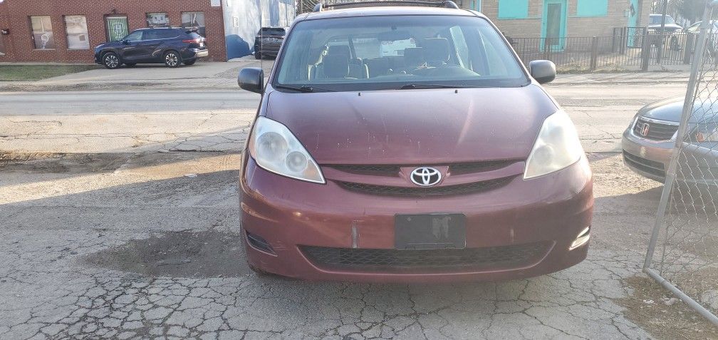 2008 Toyota Sienna