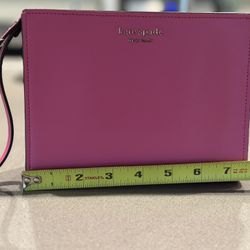 ✨ Brand New Kate Spade Wristlet ✨