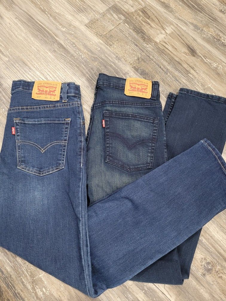 2 pairs Levi's denim jeans 511. Like new sz 28 × 30