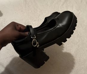 Mary Jane’s (SIZE 9.5) 