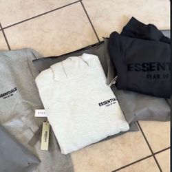 Essential Hoodies 