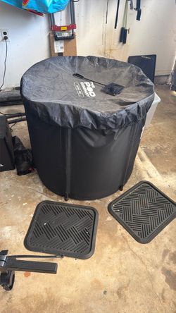 The pod company ice pod