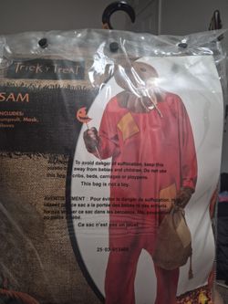 Hallowen costume