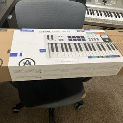 Arturia 61 Keys