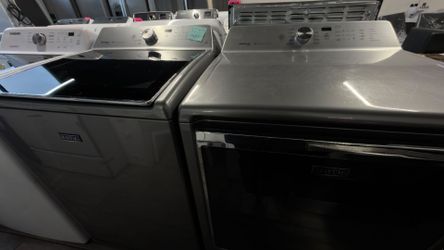 MAYTAG SET WASHER DRYER