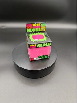 Nee Doh, Nice Cube Glow, Pink #386