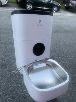 Petlibro Cat Food Dispenser 