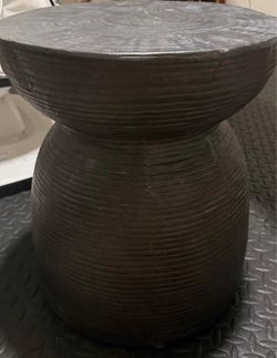 Target indoor/outdoor side table