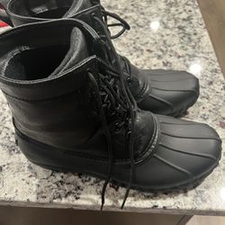 Men’s Boots’ Size 10