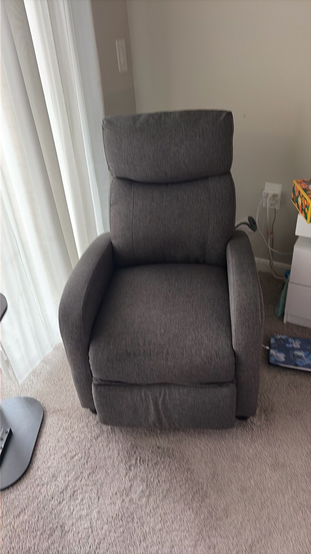 25.2” Wide Manual Recliner w/Massager