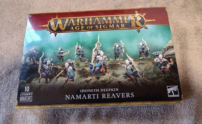 Warhammer Age of Sigmar Idoneth Deepkin Namarti Reavers miniature