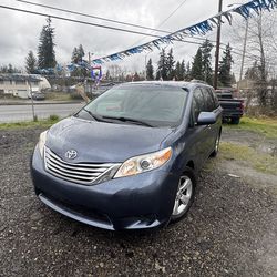 2015 Toyota Sienna