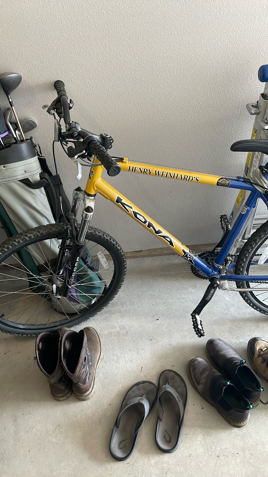 Men’s Mountain Bike