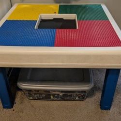 LEGO Table