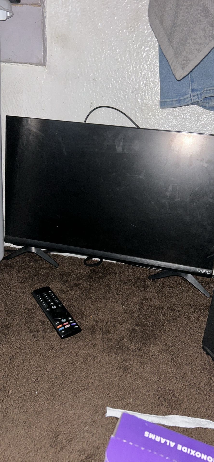 Vizio 28inc