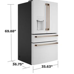 🧊 Café 4-Door Smart Refrigerator – 8/10 Condition – $2,500