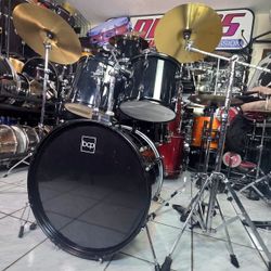 Complete Drum Set !!! $320 Or Best Offer !