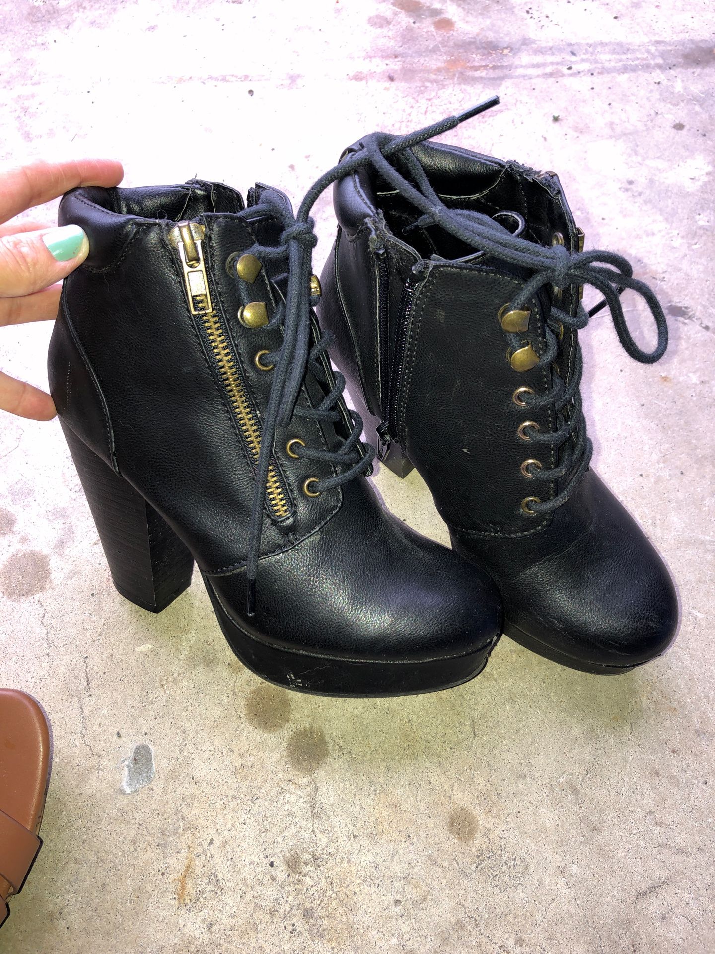 Size 5 Material Girl Boots
