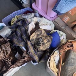 Whole Sale Clothes Shoes Sandals And Bags 