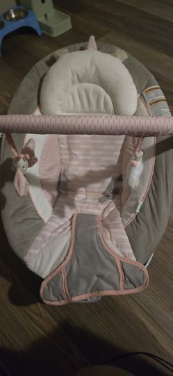 Baby bouncer