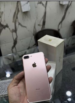iPhone 7 Plus unlocked with warranty