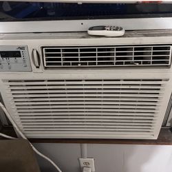 Artic King AC Window Unit