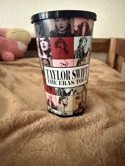 Taylor swift cup