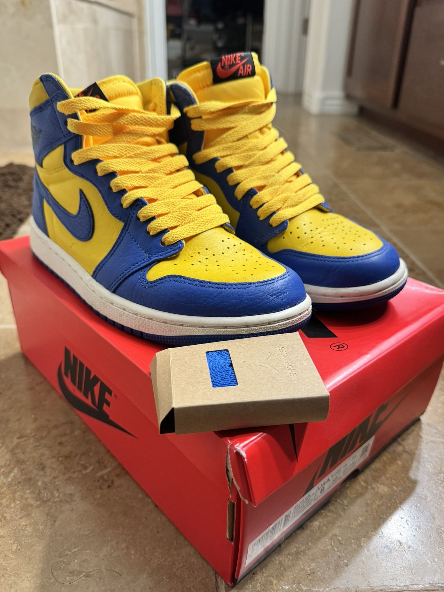 Nike Air Jordan 1 Hi