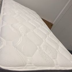 Twin mattress
