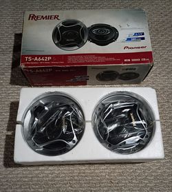 Pioneer Premier TS-A642P 6.5-inch 4-way coaxial car speakers
