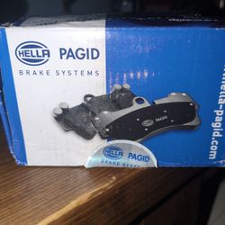 Volkswagen Jetta Brake Pads 