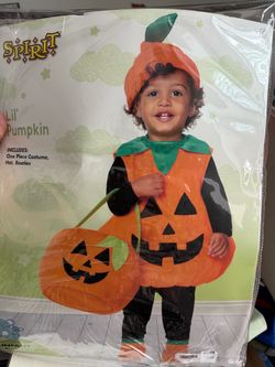Infant pumpkin costume