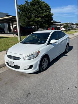 2016 Hyundai Accent
