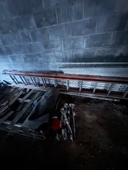 32ft Werner extension ladder