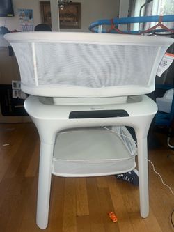 4 moms bassinet