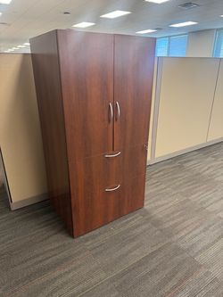 Modern Cherry Wood Office File Cabinet !! Need it Gone today!!! – Excellent Condition