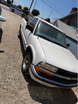 2000 Chevrolet S-10