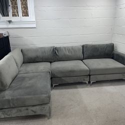 Sectional With Ottoman 