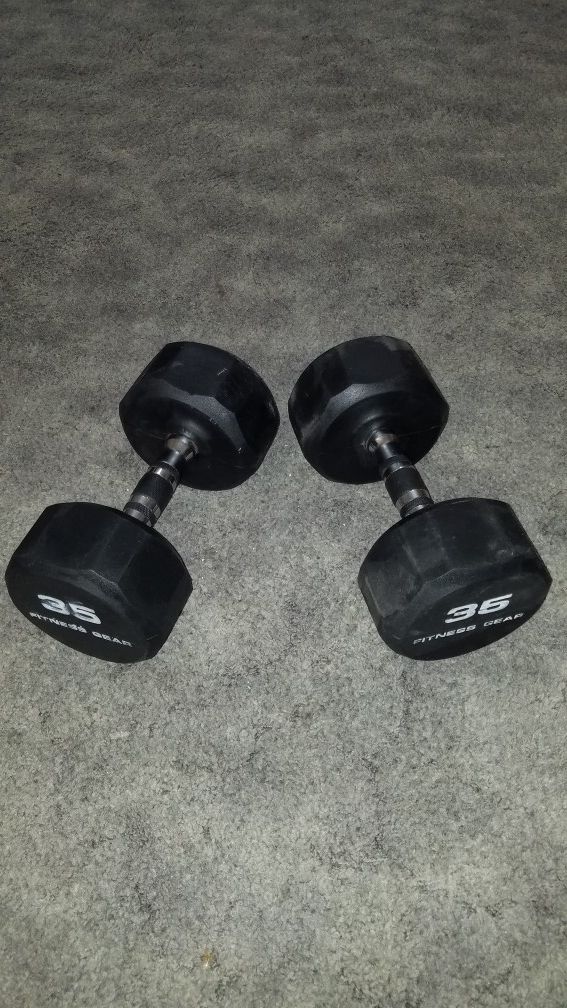 Pair of 35lb Rubber Dumbbells in Excellent condition