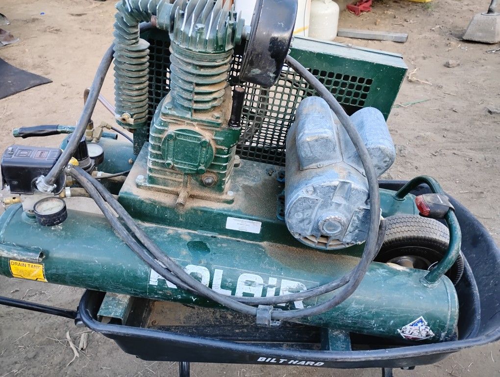 Rolair Air Compressor