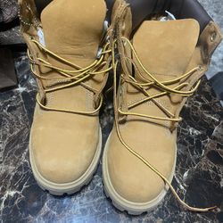 Female Timbs Worn Twice Size 6 $50