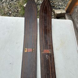 Old Paris Main Wood Skis 58 Inches Long As Is 