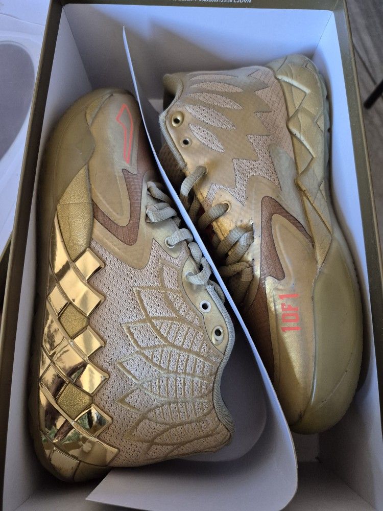 Lamelo Mb.01 Golden Childs (With Box)