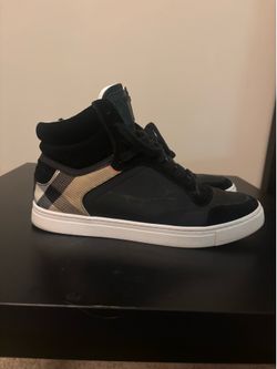 Sz EU 42 Burberry Hi Top Sneakers